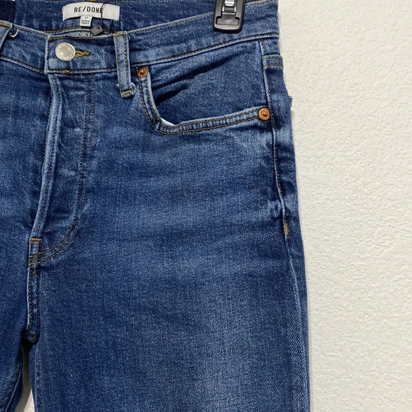 Re/Done 90's High Rise Dusk Destroy Ankle Crop Jeans Distressed Size 27 - Picture 8 of 13